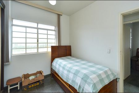 Casa à venda com 420m², 6 quartos e 3 vagasQuarto 1 casa 2