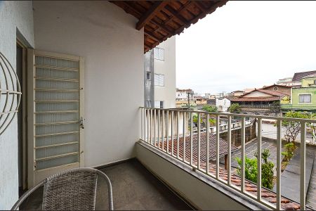 Casa à venda com 420m², 6 quartos e 3 vagasVaranda casa 2