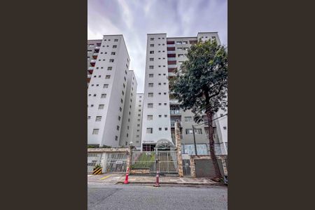 Apartamento à venda com 69m², 2 quartos e 1 vagaFachada e portaria