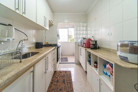 Apartamento à venda com 69m², 2 quartos e 1 vagaCozinha 