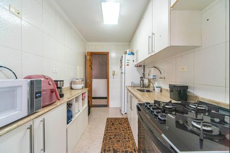 Apartamento à venda com 69m², 2 quartos e 1 vagaCozinha 