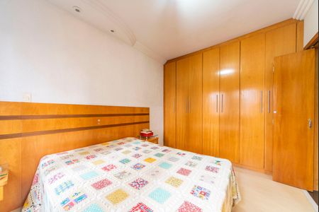 Apartamento à venda com 69m², 2 quartos e 1 vagaQuarto 2