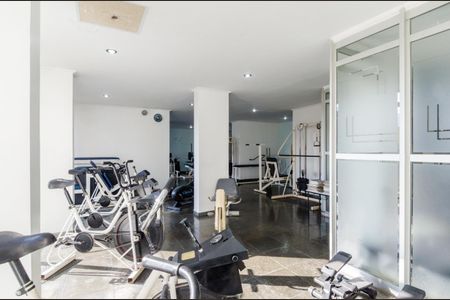 Apartamento à venda com 69m², 2 quartos e 1 vagaÁrea comum - Academia