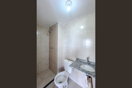 Apartamento para alugar com 38m², 2 quartos e sem vaga Apartamento para alugar com 38m², 2 quartos e sem vagaBanheiro