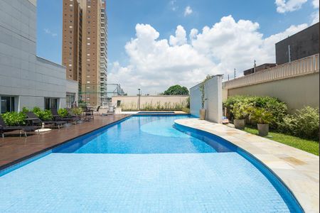 Apartamento à venda com 177m², 3 quartos e 3 vagas Apartamento à venda com 177m², 3 quartos e 3 vagasÁrea Comum