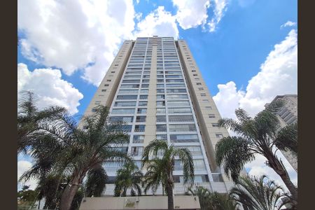 Apartamento à venda com 177m², 3 quartos e 3 vagas Apartamento à venda com 177m², 3 quartos e 3 vagasFachada