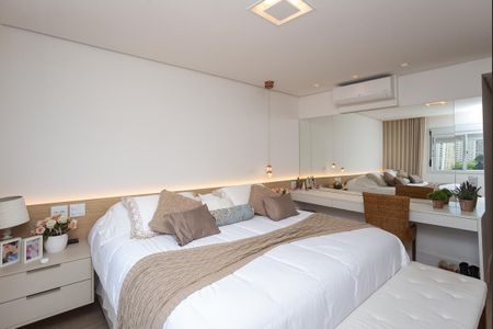Apartamento à venda com 177m², 3 quartos e 3 vagas Apartamento à venda com 177m², 3 quartos e 3 vagasQuarto 2 Suíte Master