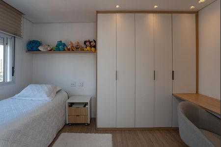 Apartamento à venda com 177m², 3 quartos e 3 vagas Apartamento à venda com 177m², 3 quartos e 3 vagasQuarto 3 Suíte