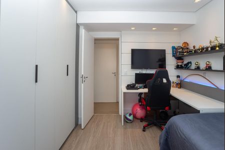 Apartamento à venda com 177m², 3 quartos e 3 vagas Apartamento à venda com 177m², 3 quartos e 3 vagasQuarto 1 Suíte