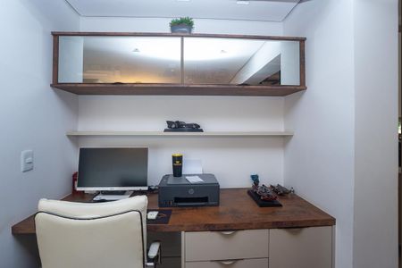 Apartamento à venda com 177m², 3 quartos e 3 vagas Apartamento à venda com 177m², 3 quartos e 3 vagasSala