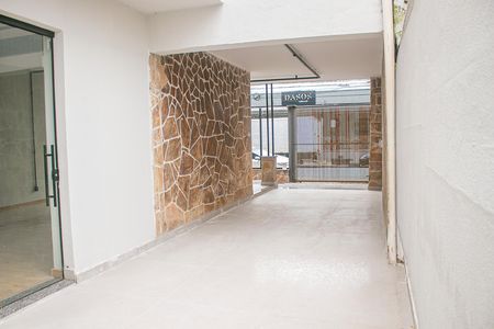 Casa à venda com 271m², 5 quartos e 3 vagas Casa à venda com 271m², 5 quartos e 3 vagasÁrea externa