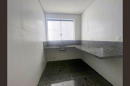 Casa à venda com 271m², 5 quartos e 3 vagas Casa à venda com 271m², 5 quartos e 3 vagasCozinha