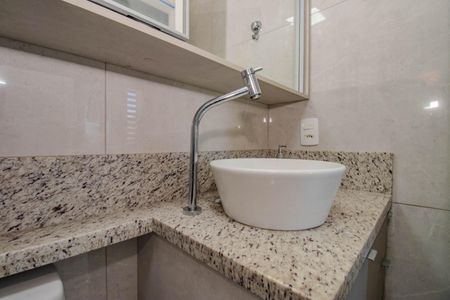 Apartamento à venda com 43m², 2 quartos e 1 vagaBanheiro