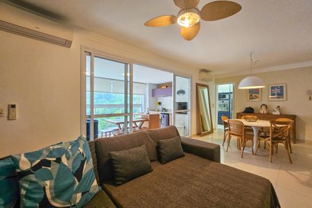 Sala de apartamento para alugar com 3 quartos, 85m² em Barra Funda, Guarujá