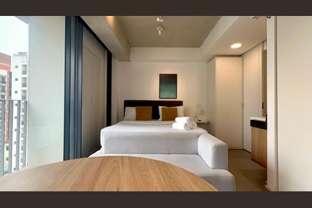 Sala de kitnet/studio para alugar com 1 quarto, 28m² em Jardim das Bandeiras, São Paulo