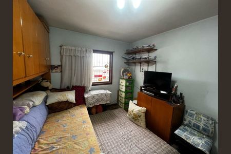 Casa à venda com 2 quartos, 129m² em Jardim Aeroporto, São Paulo