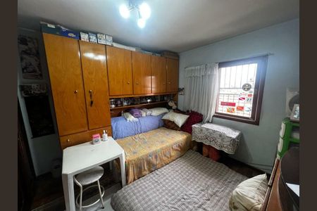 Casa à venda com 2 quartos, 129m² em Jardim Aeroporto, São Paulo