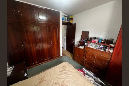 Casa à venda com 2 quartos, 129m² em Jardim Aeroporto, São Paulo