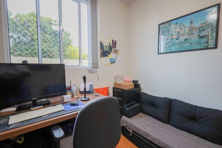 Quarto 1 de apartamento à venda com 1 quarto, 55m² em Rubem Berta, Porto Alegre