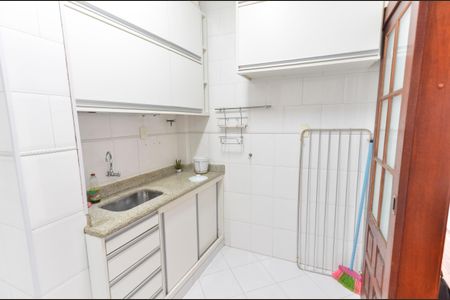 Apartamento à venda com 90m², 2 quartos e 1 vaga Apartamento à venda com 90m², 2 quartos e 1 vagaCozinha