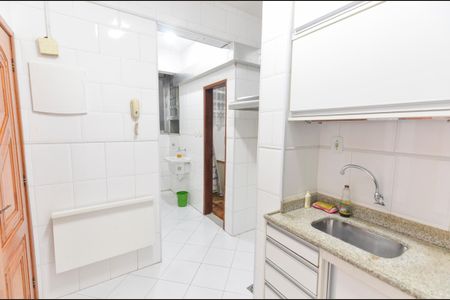 Apartamento à venda com 90m², 2 quartos e 1 vaga Apartamento à venda com 90m², 2 quartos e 1 vagaCozinha