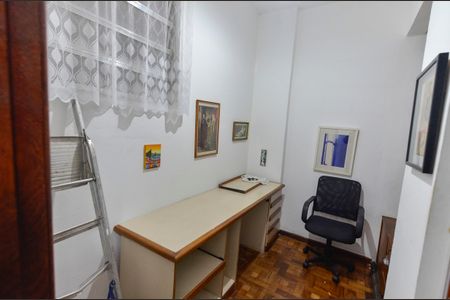 Apartamento à venda com 90m², 2 quartos e 1 vaga Apartamento à venda com 90m², 2 quartos e 1 vagaQuarto de Serviço
