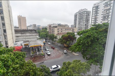 Apartamento à venda com 90m², 2 quartos e 1 vaga Apartamento à venda com 90m², 2 quartos e 1 vagaQuarto 1
