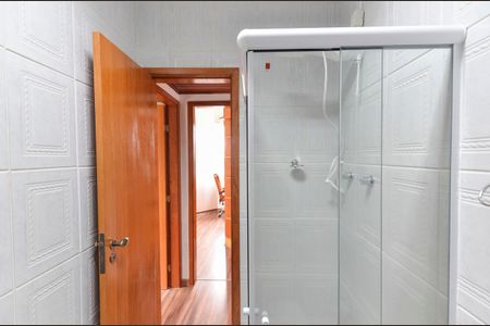 Apartamento à venda com 90m², 2 quartos e 1 vaga Apartamento à venda com 90m², 2 quartos e 1 vagaBanheiro 1