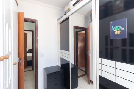 Casa de condomínio à venda com 60m², 3 quartos e 1 vagaQuarto 2