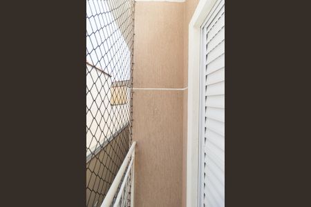 Casa de condomínio à venda com 60m², 3 quartos e 1 vagaSacada