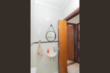 Casa de condomínio à venda com 60m², 3 quartos e 1 vagaBanheiro 2