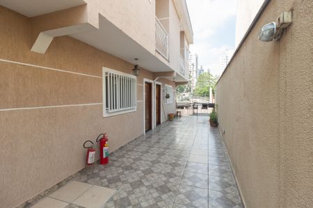 Casa de condomínio à venda com 60m², 3 quartos e 1 vagaÁrea comum