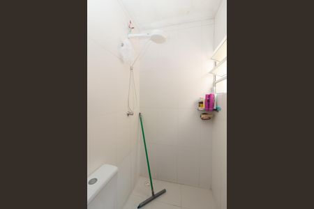 Casa de condomínio à venda com 60m², 3 quartos e 1 vagaBanheiro da Suíte