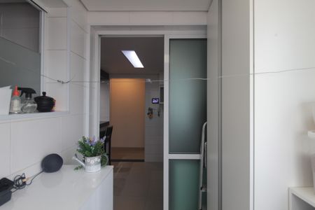 Apartamento à venda com 95m², 3 quartos e 2 vagasCozinha e Área de Serviço