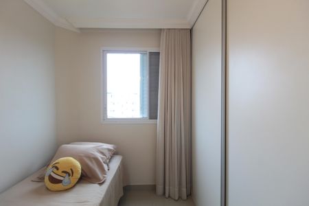 Apartamento à venda com 95m², 3 quartos e 2 vagasQuarto