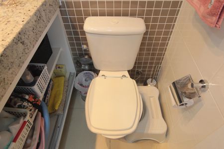 Apartamento à venda com 95m², 3 quartos e 2 vagasBanheiro da Suite 1