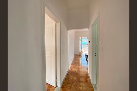 Apartamento para alugar com 116m², 3 quartos e sem vaga