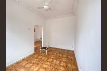 Apartamento para alugar com 116m², 3 quartos e sem vaga