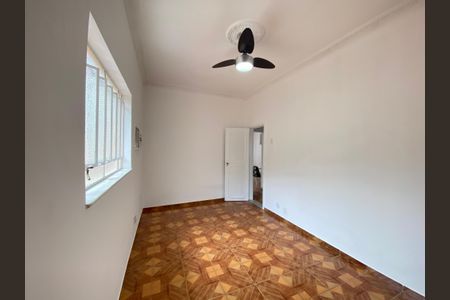 Apartamento para alugar com 116m², 3 quartos e sem vaga
