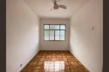 Apartamento para alugar com 116m², 3 quartos e sem vaga