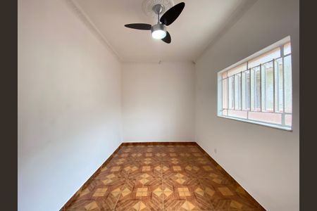Apartamento para alugar com 116m², 3 quartos e sem vaga