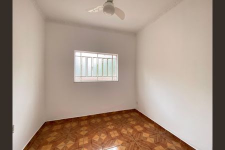 Apartamento para alugar com 116m², 3 quartos e sem vaga