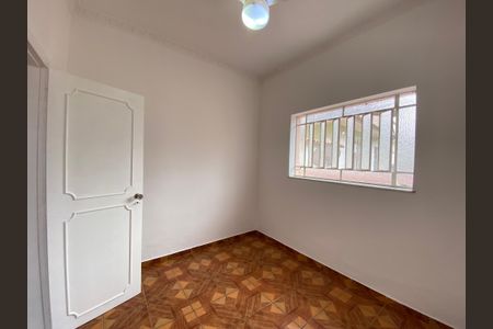 Apartamento para alugar com 116m², 3 quartos e sem vaga