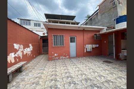 Apartamento para alugar com 116m², 3 quartos e sem vaga