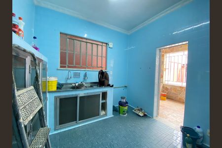 Apartamento para alugar com 116m², 3 quartos e sem vaga