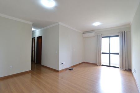 Sala de apartamento para alugar com 3 quartos, 75m² em Vila Seixas, Ribeirão Preto