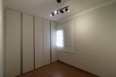 Quarto 2 de apartamento para alugar com 3 quartos, 75m² em Vila Seixas, Ribeirão Preto