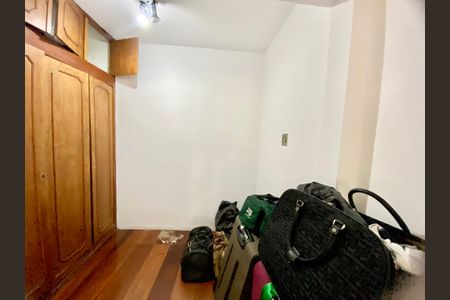 Apartamento à venda com 70m², 2 quartos e sem vaga