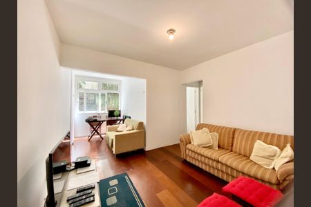 Sala  de apartamento para alugar com 2 quartos, 70m² em Copacabana, Rio de Janeiro