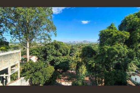 Casa de condomínio à venda com 320m², 4 quartos e 4 vagas Casa de condomínio à venda com 320m², 4 quartos e 4 vagasSuíte 1